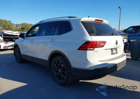 2022 Volkswagen Tiguan 2.0T Se из США, поврежденный, VIN 3VV3B7AX5NM127988